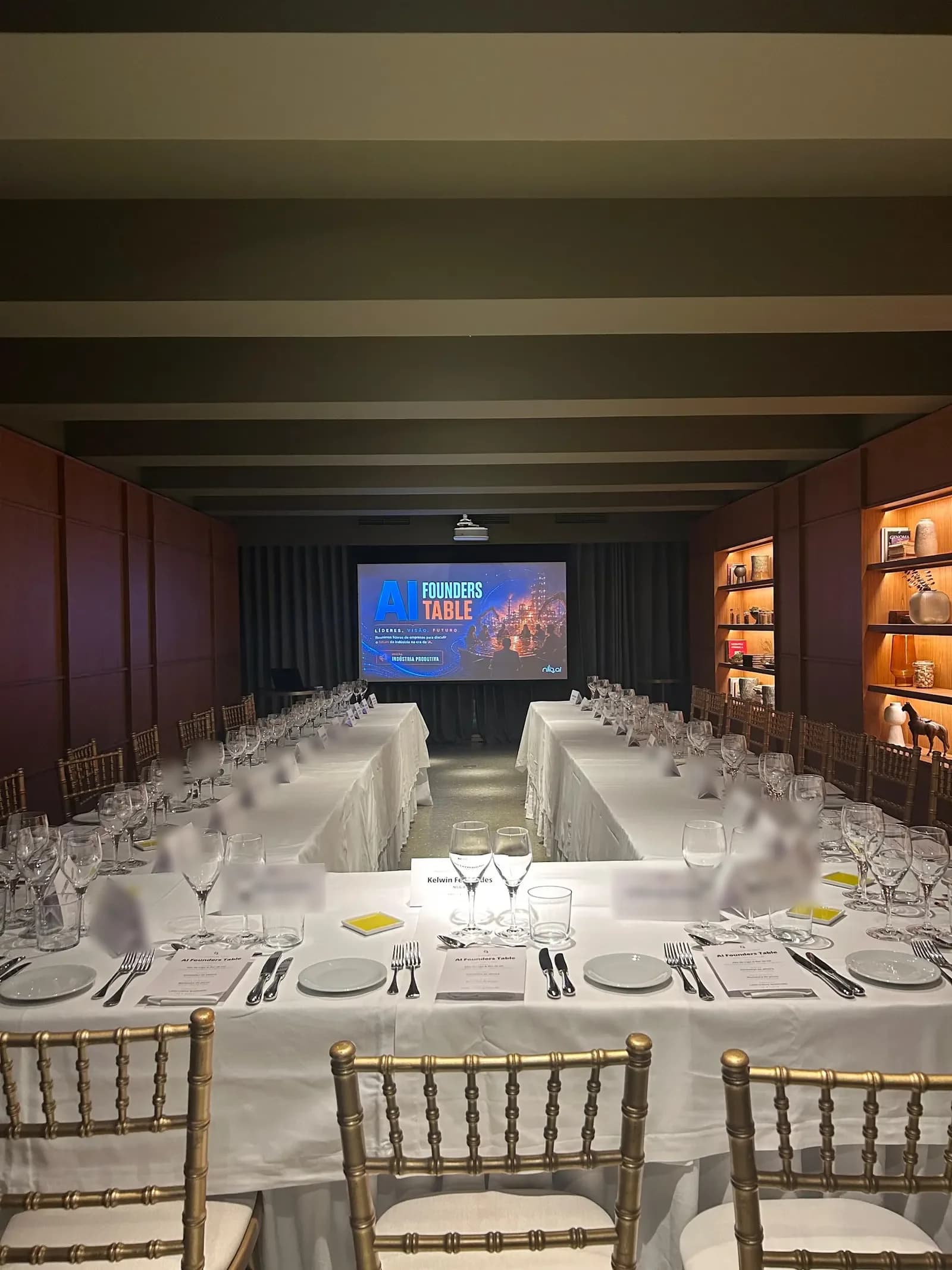 The room of the manufacturing edition before it started